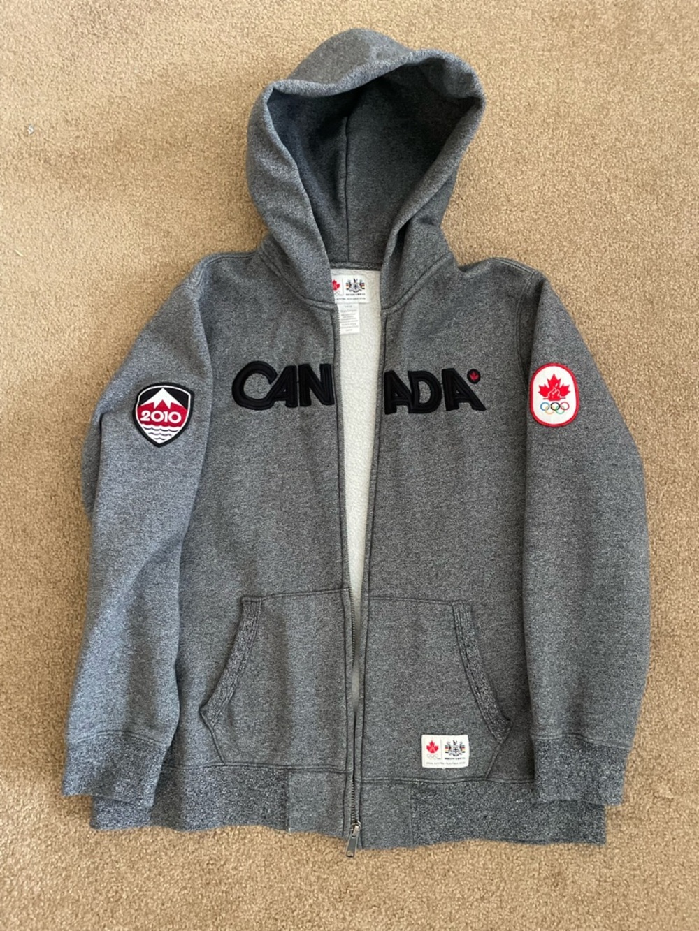 Boys 14-16 Hudson’s Bay Company Team Canada Olympic Hoodie